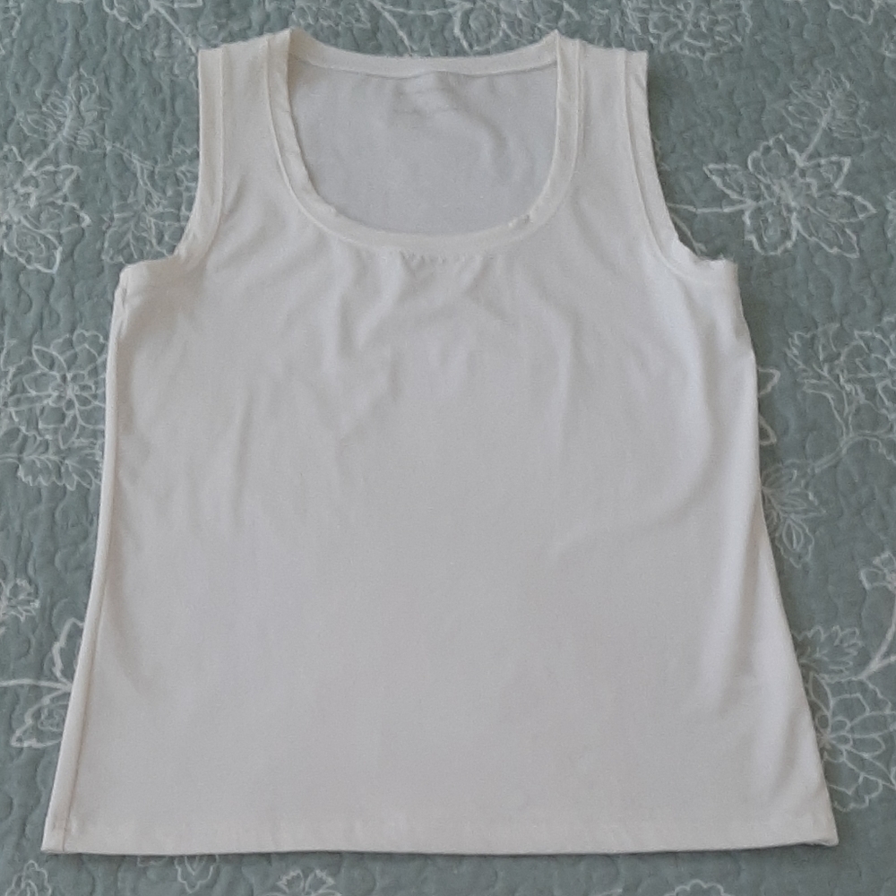 Sleeveless Top - White large/fits like med